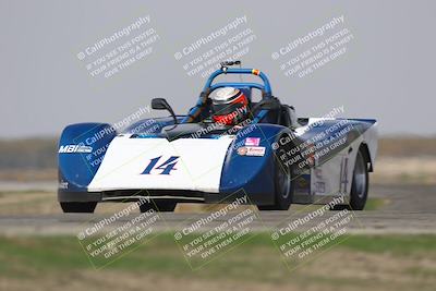 media/Oct-25-2025-CalClub SCCA (Sat) [[34c778dfbe]]/Group 6/Qualifying/